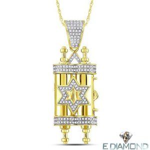 10K Solid Gold 0.39 Carat Natural Diamond Torah Scroll Pendant
